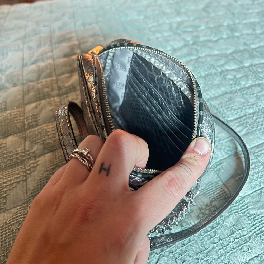 Michael Kors Metallic Silver Crossbody Bag - Picture 4 of 4